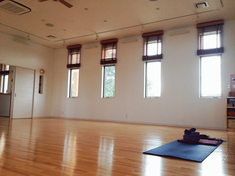 Yoga Studio H&B　朝ヨガ